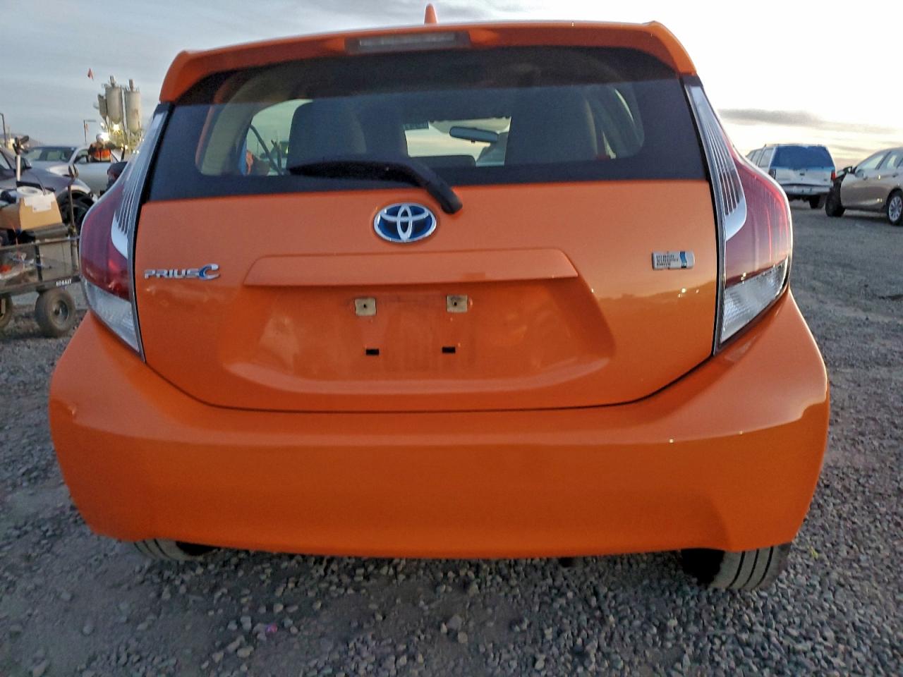 2016 Toyota Prius C VIN: JTDKDTB3XG1590248 Lot: 94725675