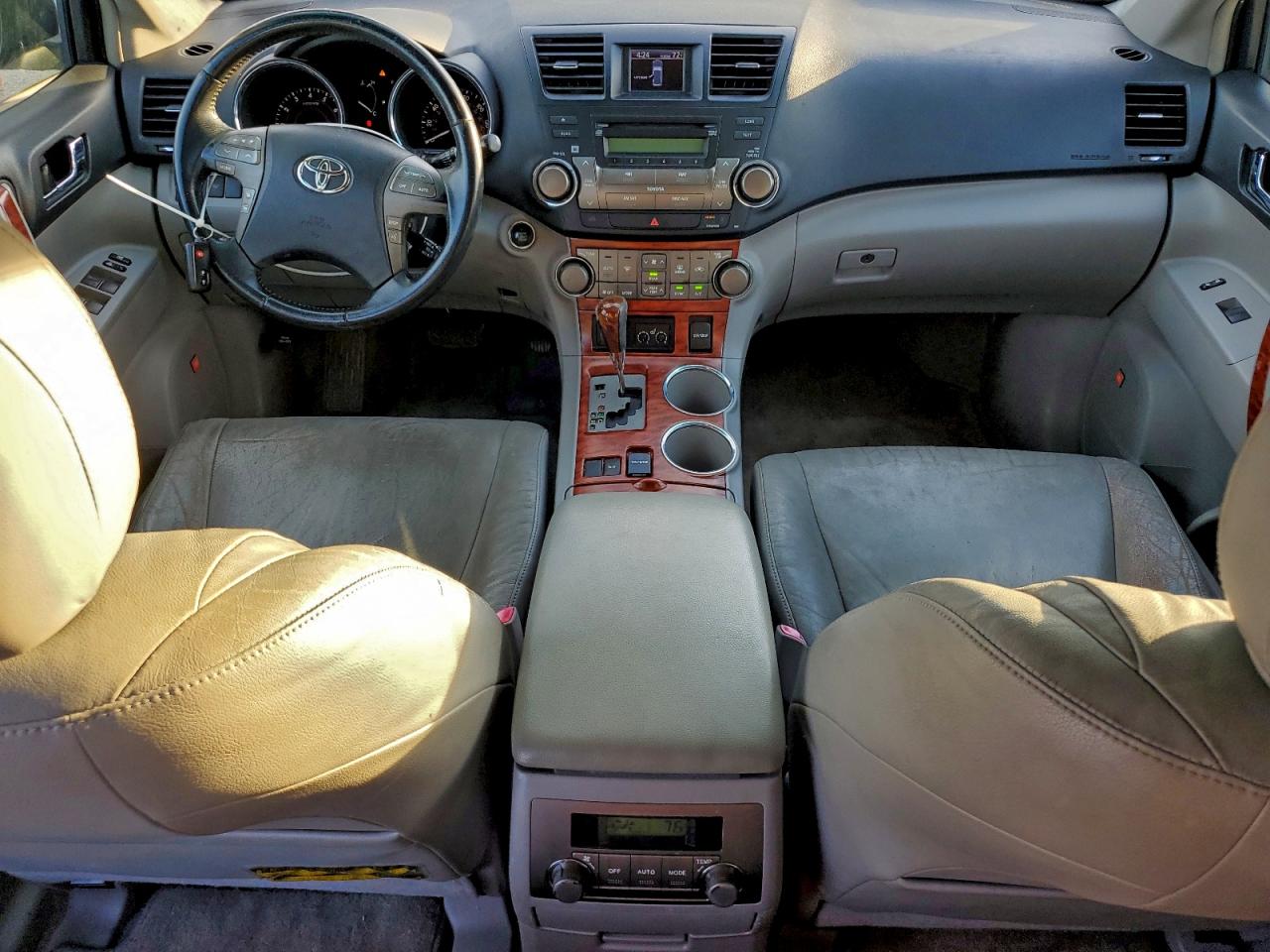2008 Toyota Highlander Limited VIN: JTEDS42A582003772 Lot: 94505935