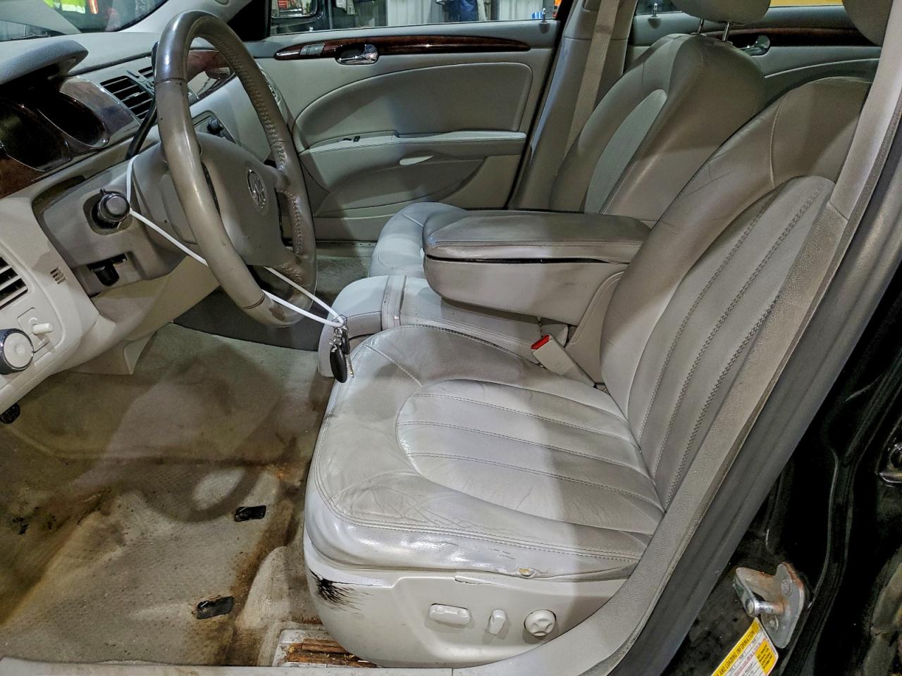 2011 Buick Lucerne Cxl VIN: 1G4HC5EM1BU128869 Lot: 94559855