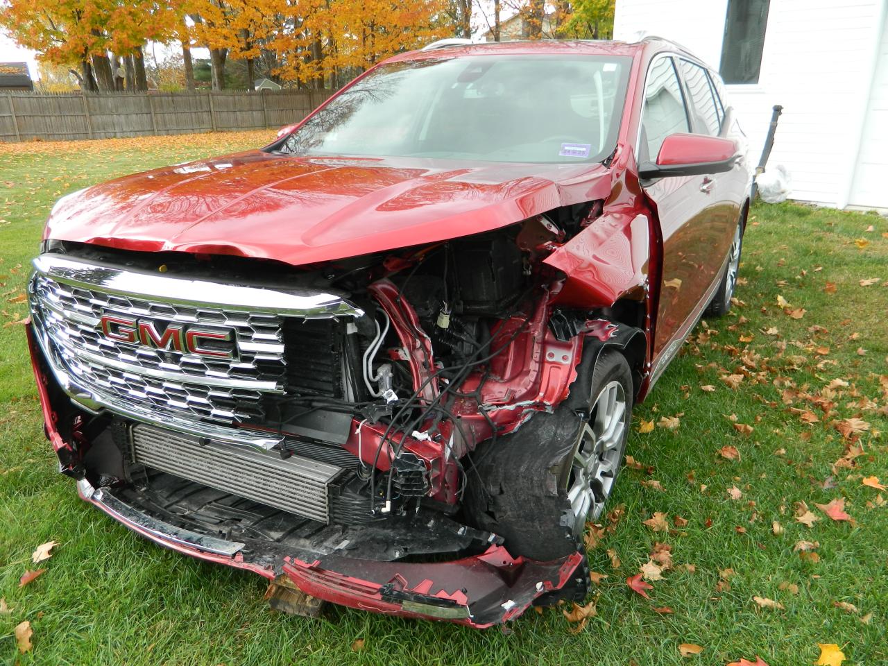 2024 GMC Terrain Denali red  gas 3GKALXEG5RL379107 photo #3