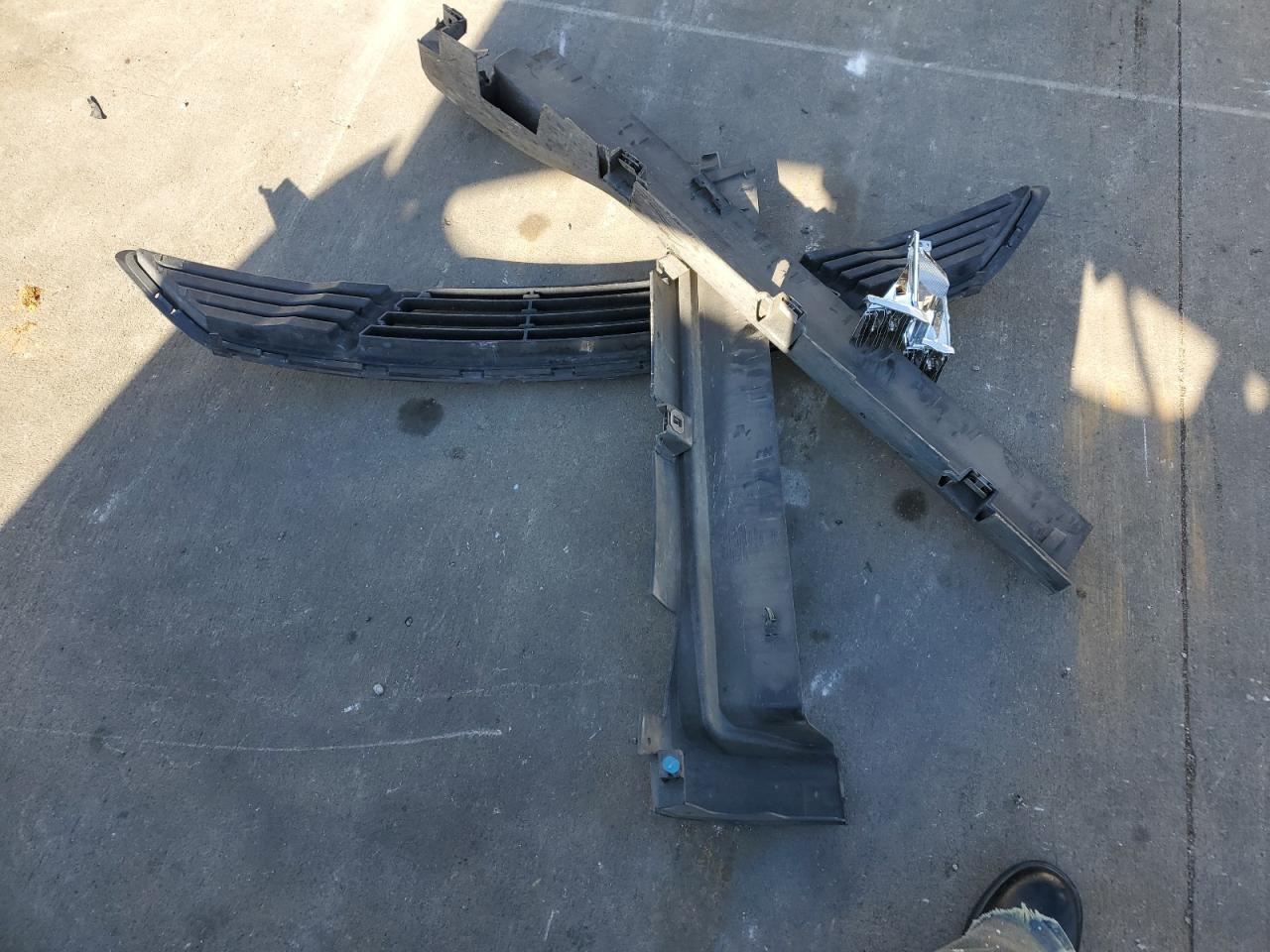 2018 Ford Taurus Sel VIN: 1FAHP2E80JG132019 Lot: 91810545