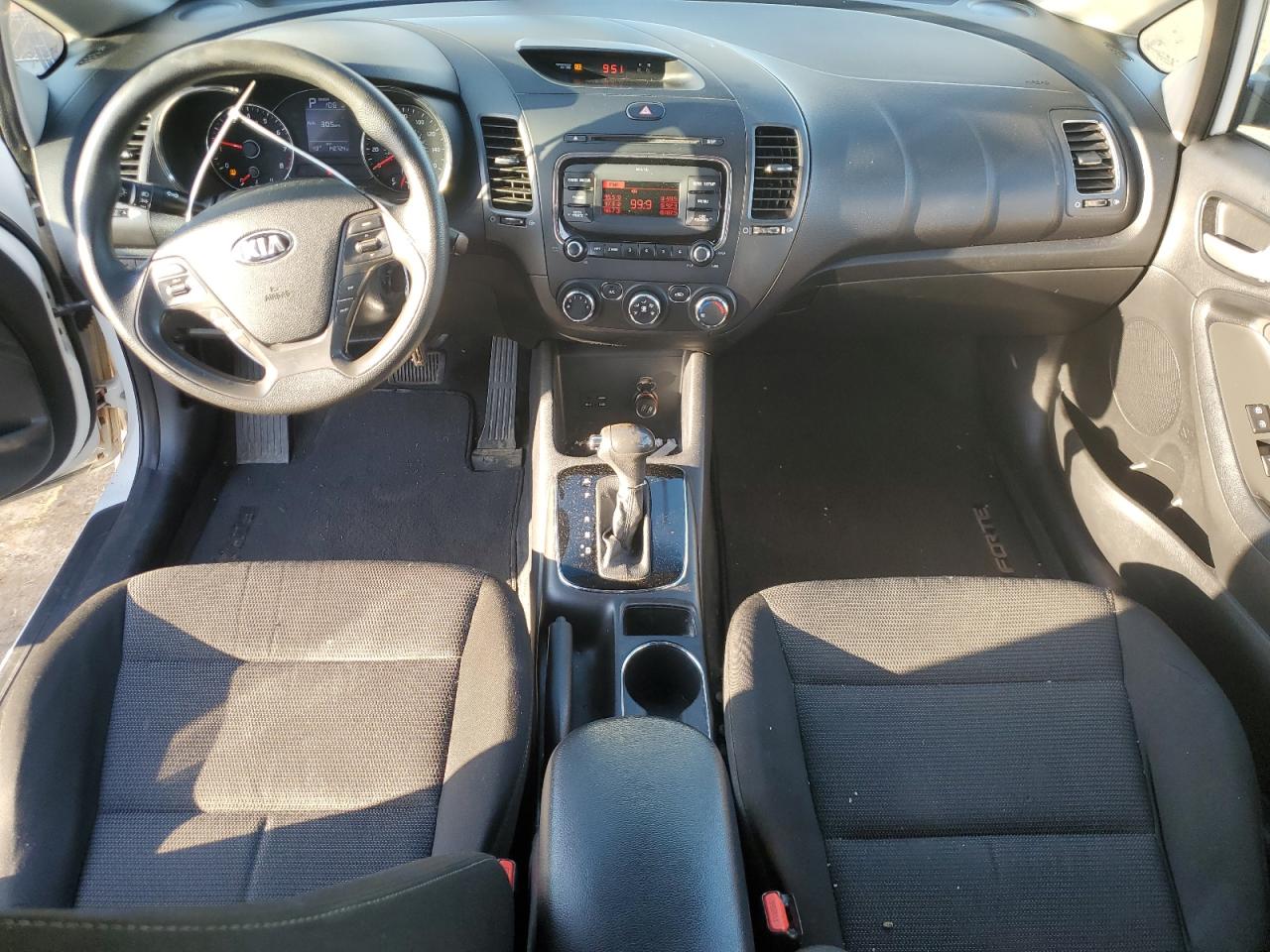 2017 Kia Forte Lx VIN: 3KPFK4A72HE123518 Lot: 92434545