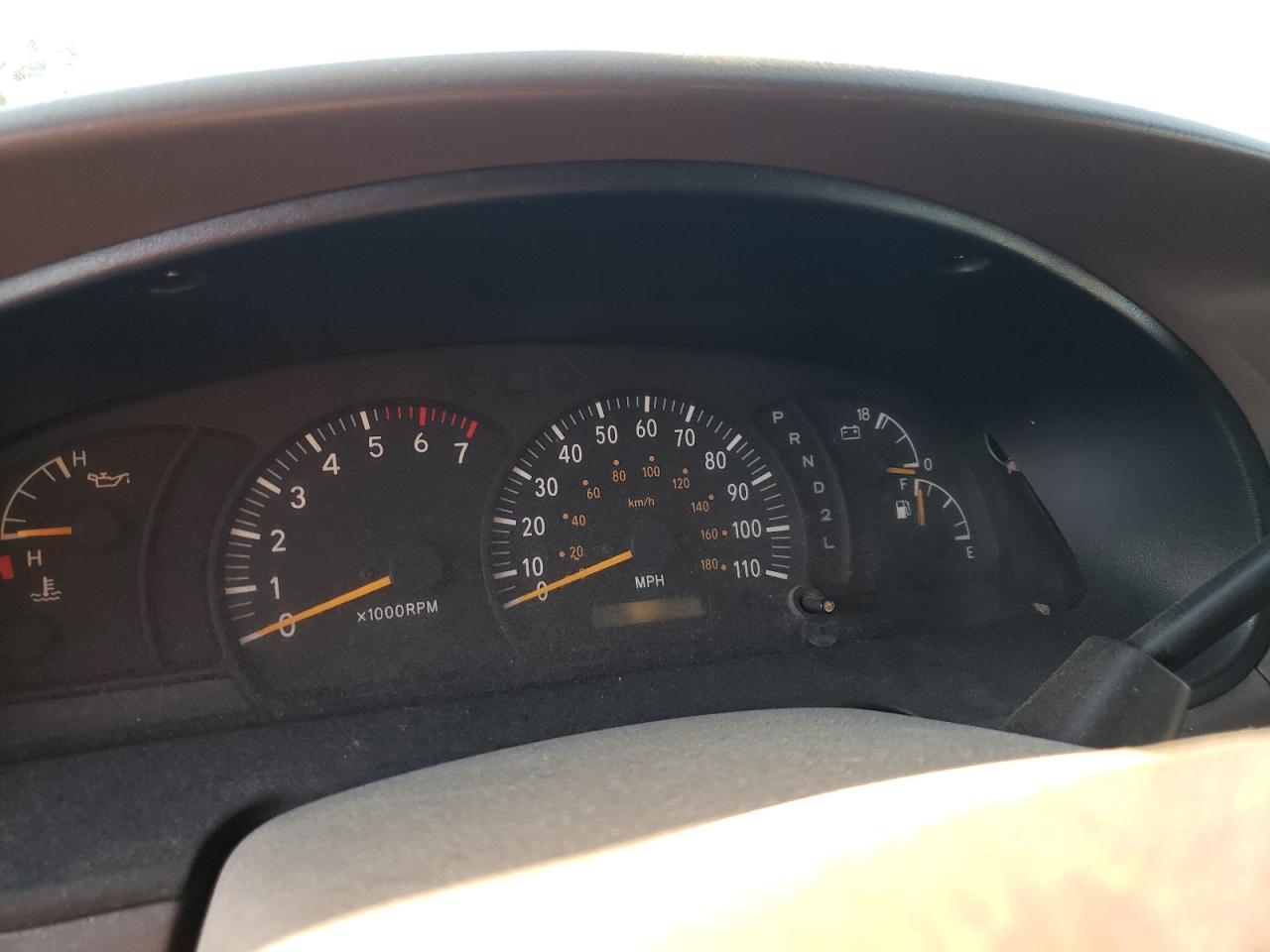 2000 Toyota Tundra Access Cab VIN: 5TBBT4415YS004931 Lot: 92441405