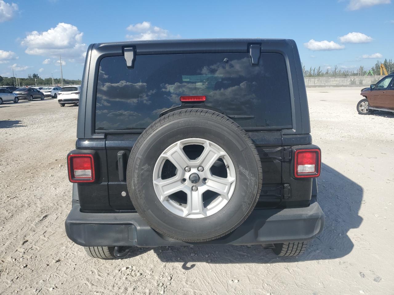 2020 Jeep Wrangler Unlimited Sport VIN: 1C4HJXDN3LW257508 Lot: 92945665