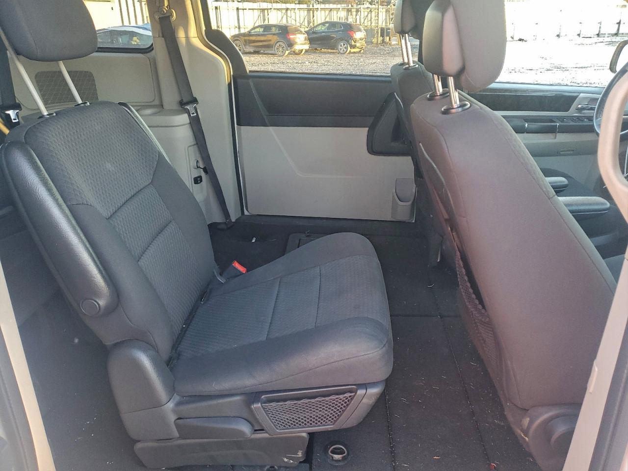 2010 Dodge Grand Caravan Sxt VIN: 2D4RN5D14AR461673 Lot: 94461665