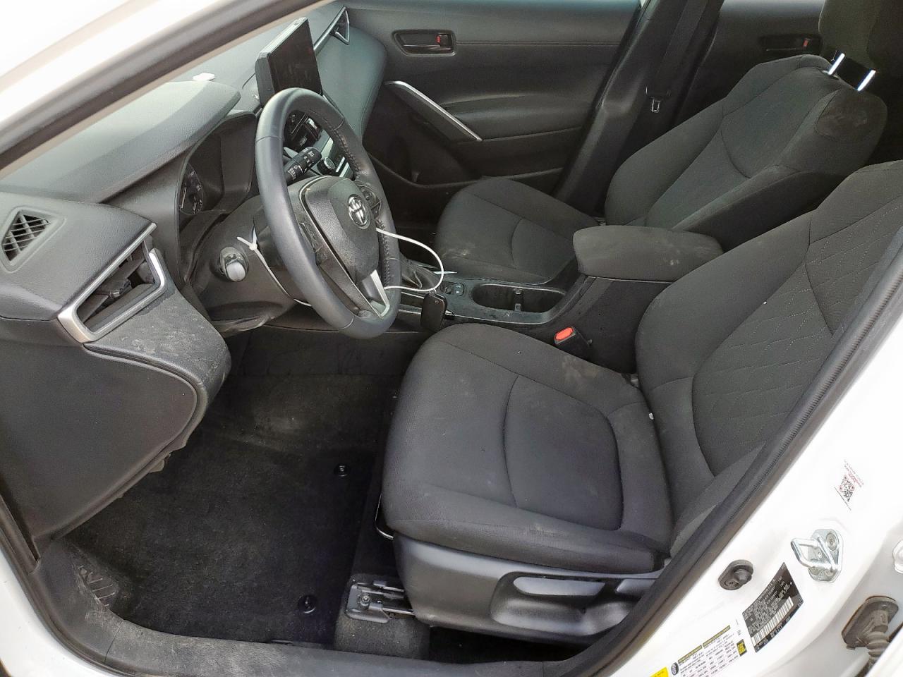 2023 Toyota Corolla Cross Le VIN: 7MUCAAAG2PV040413 Lot: 93413175