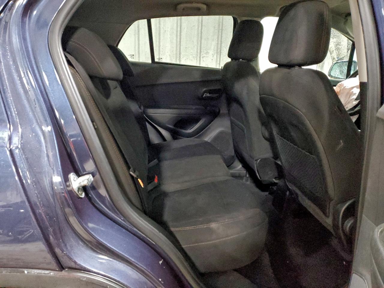 2019 Chevrolet Trax Ls VIN: 3GNCJNSB2KL278949 Lot: 93450045