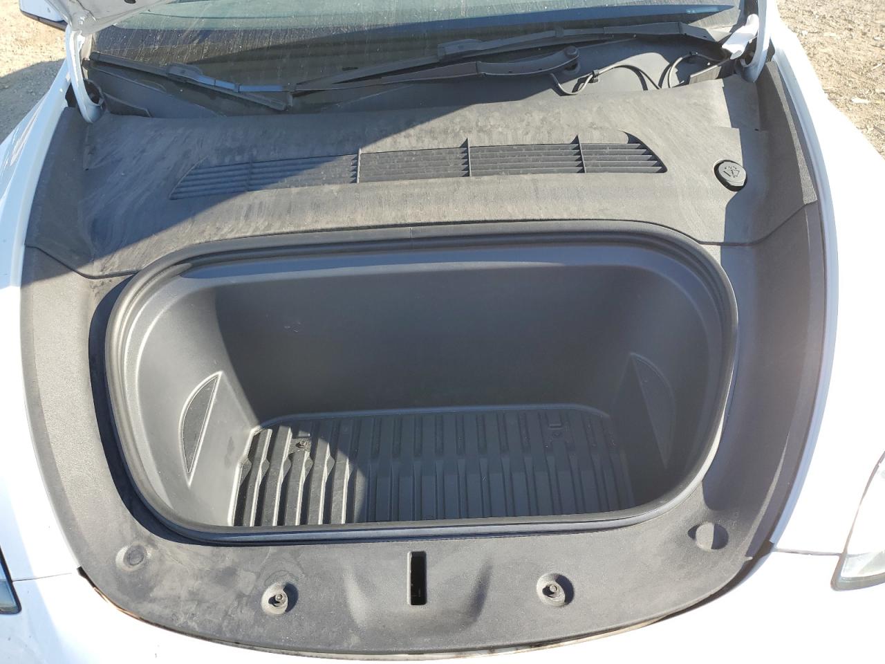 2023 Tesla Model Y VIN: 7SAYGDEE4PA136086 Lot: 91723965