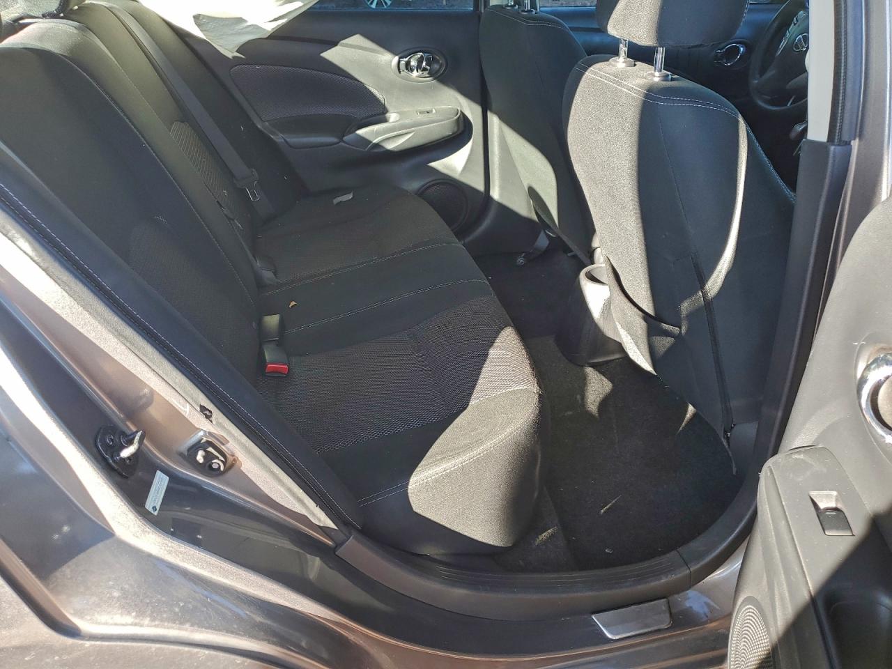 2017 Nissan Versa S VIN: 3N1CN7AP8HL857526 Lot: 94380025