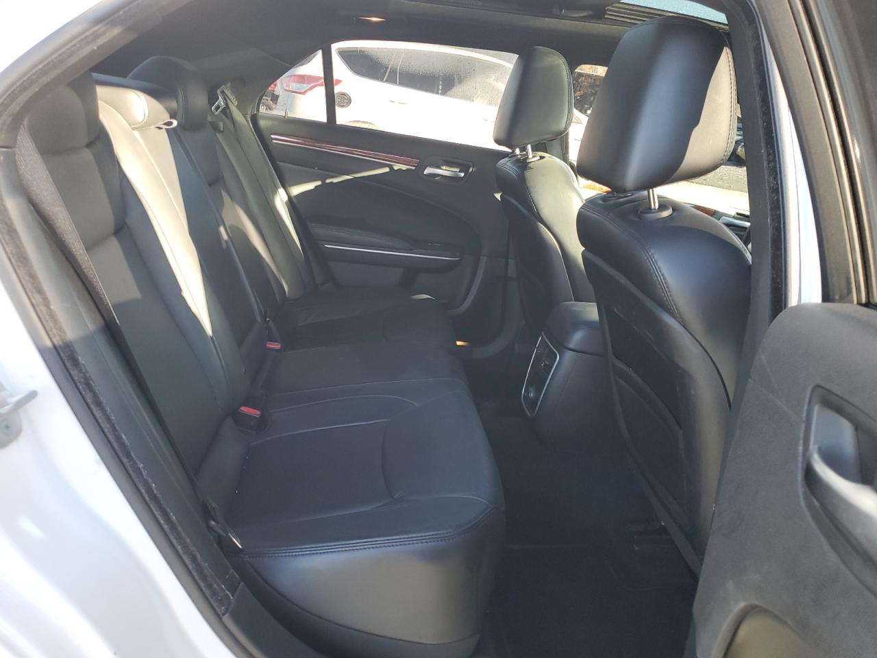 2013 Chrysler 300 VIN: 2C3CCARG1DH505853 Lot: 89713265