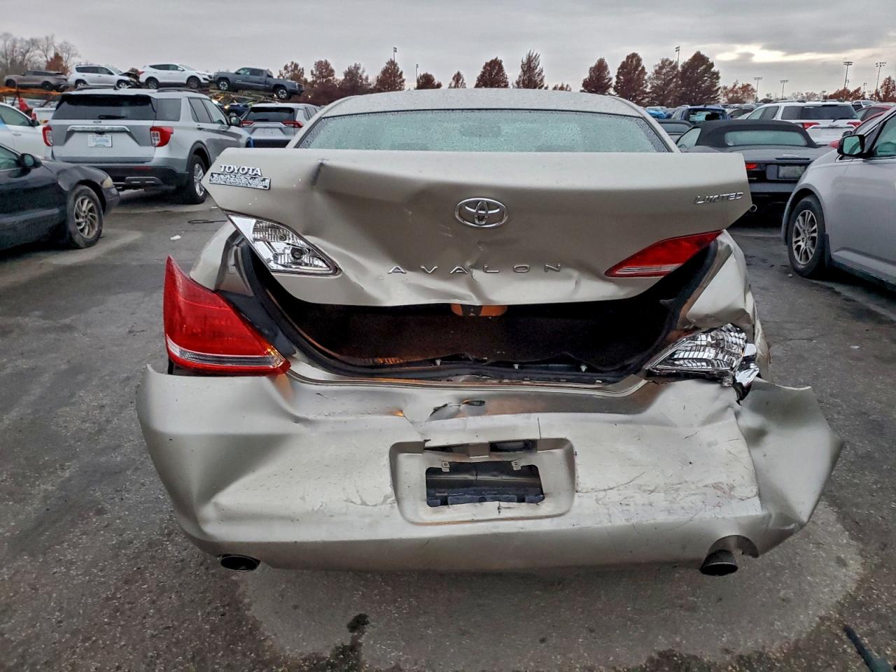 2005 Toyota Avalon Xl VIN: 4T1BK36B55U056119 Lot: 93952625