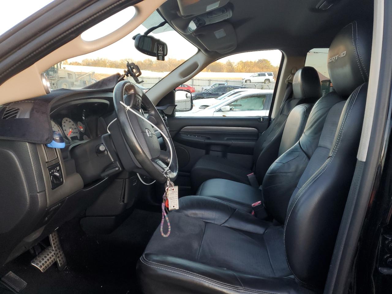 2005 Dodge Ram Srt10 VIN: 3D3HA18H15G806911 Lot: 92340035