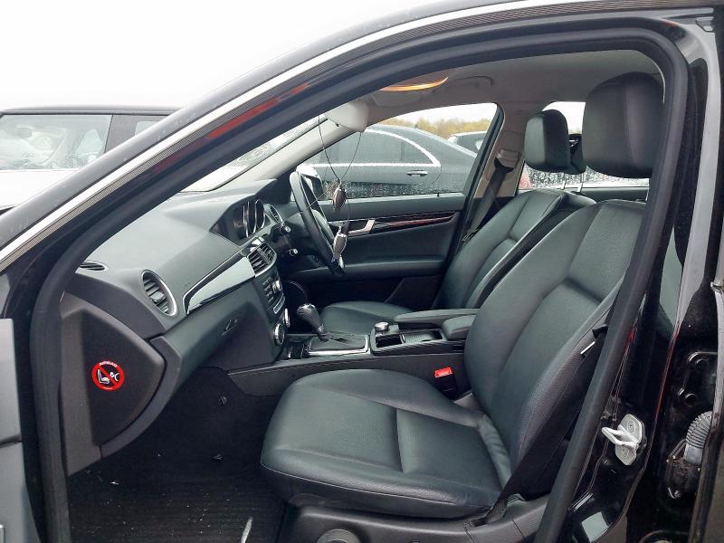 2013 MERCEDES-BENZ C CLASS C180 BLUEEFFICIENCY EXECUTIVE SE 4DR AUTO