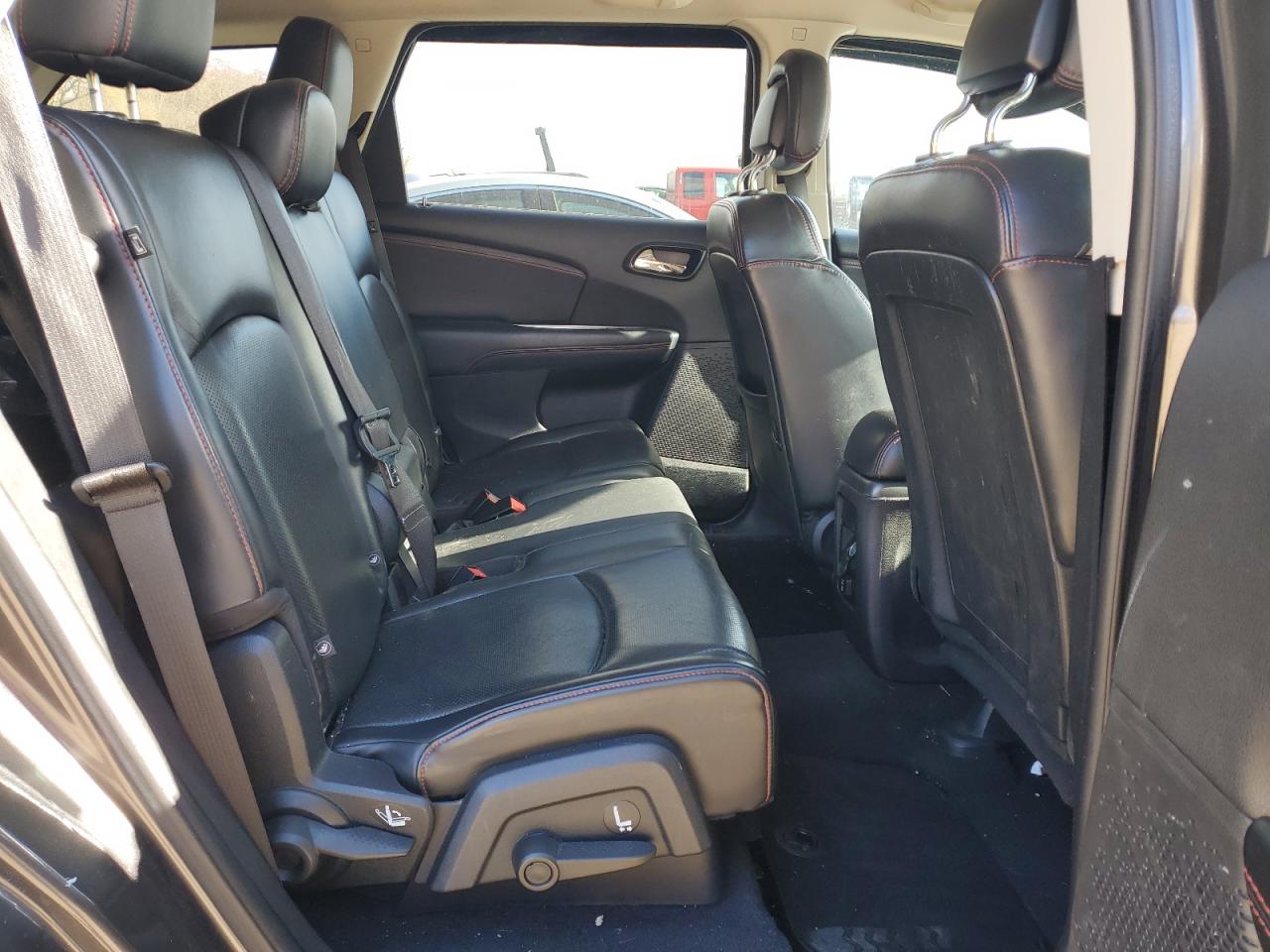 2016 Dodge Journey R/T VIN: 3C4PDDEG2GT227333 Lot: 92663225