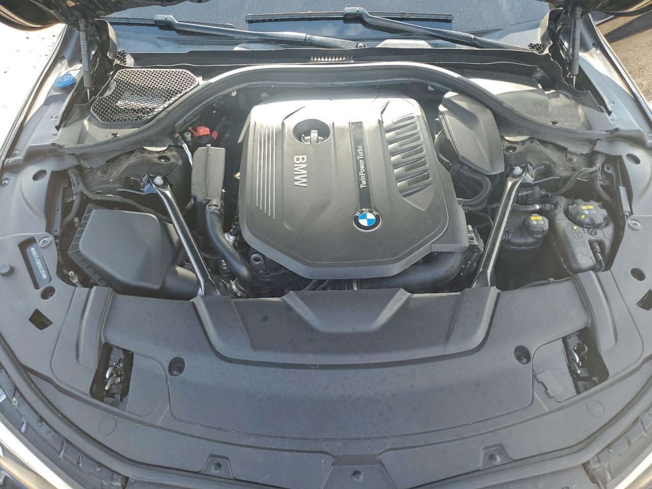 2018 BMW 740 Xi VIN: WBA7E4C58JGV23979 Lot: 92400855