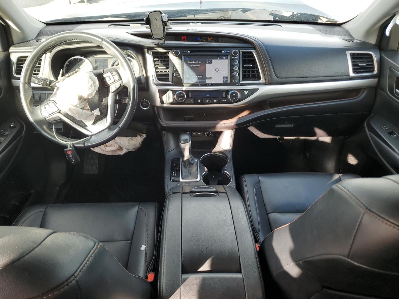 2019 Toyota Highlander Se VIN: 5TDKZRFH8KS312017 Lot: 93255685