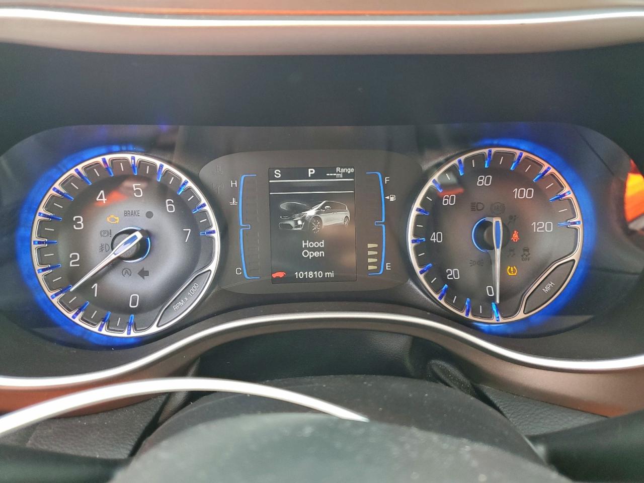 2017 Chrysler Pacifica Touring L VIN: 2C4RC1BG7HR720251 Lot: 94223805