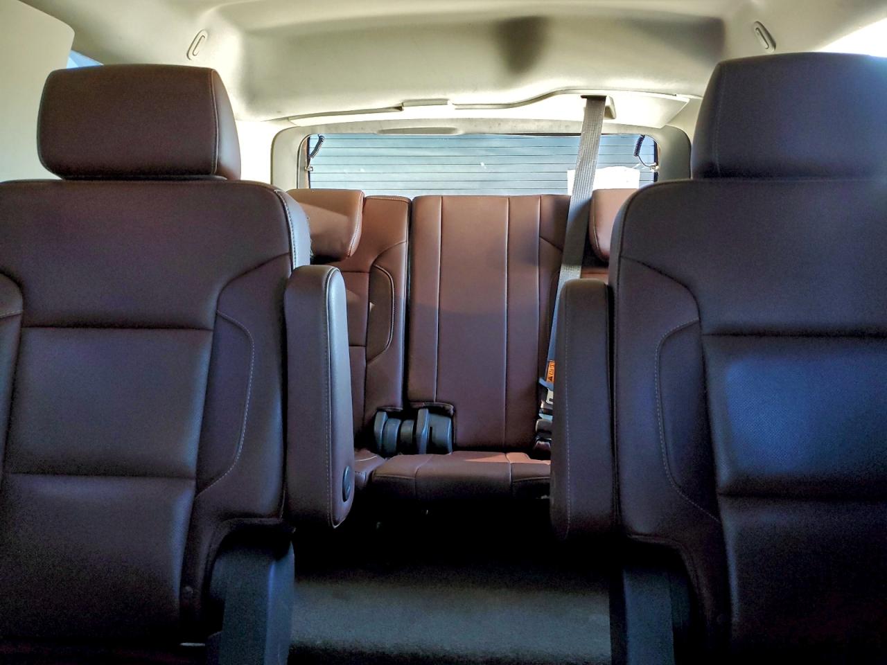 2018 Chevrolet Tahoe K1500 Premier VIN: 1GNSKCKJXJR199752 Lot: 93892195