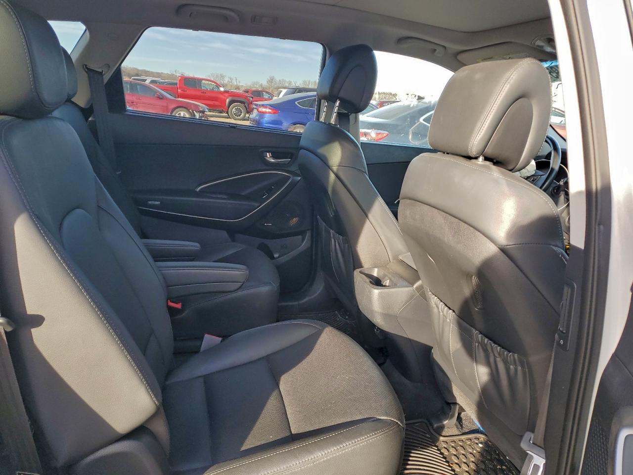 2019 Hyundai Santa Fe Xl Se Ultimate VIN: KM8SR4HF0KU300692 Lot: 94807195