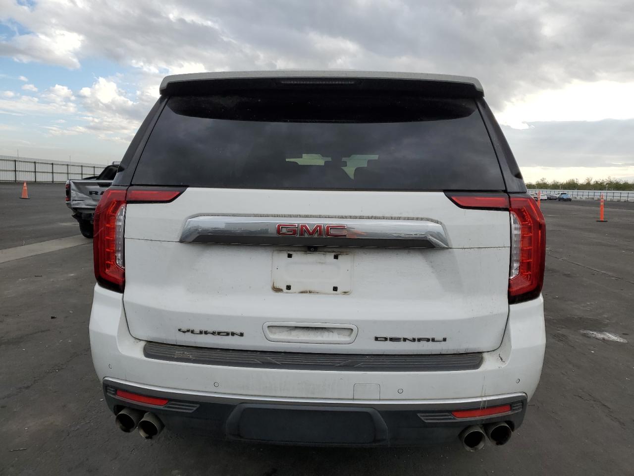 2021 GMC Yukon Xl Denali VIN: 1GKS2JKL4MR468447 Lot: 92911645