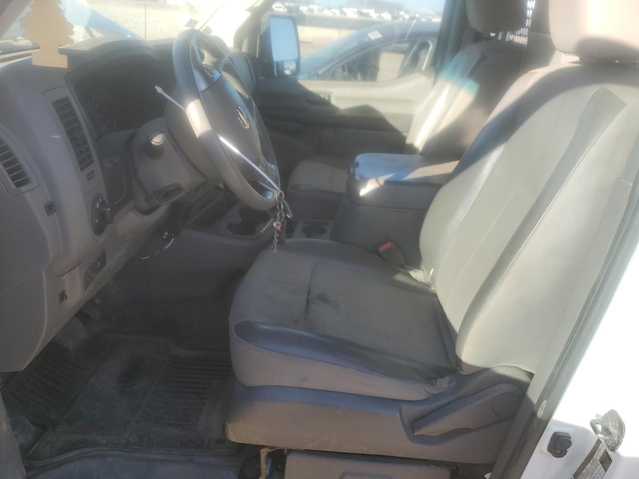 2018 Nissan Nv 2500 Delivery Van VIN: 1N6AF0LY4JN814531 Lot: 92797595