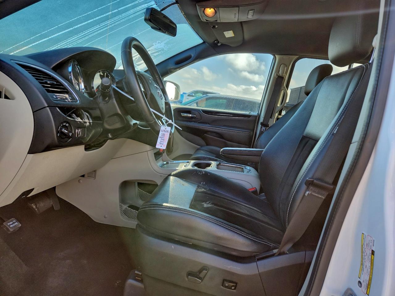 2018 Dodge Grand Caravan Sxt VIN: 2C4RDGCG2JR222530 Lot: 93673485