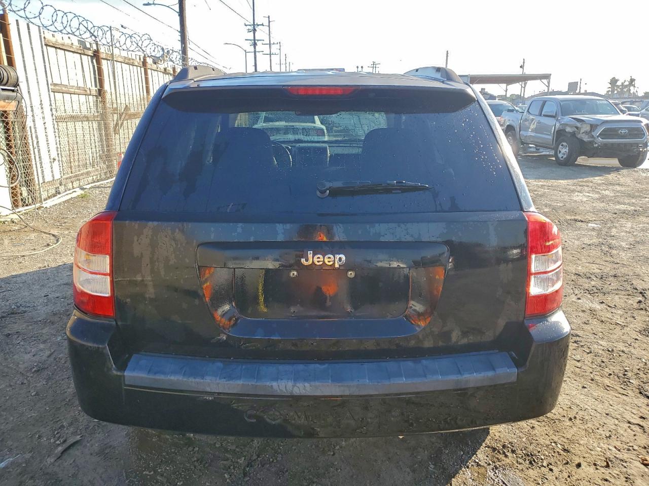 2007 Jeep Compass VIN: 1J8FT47WX7D146095 Lot: 93790315