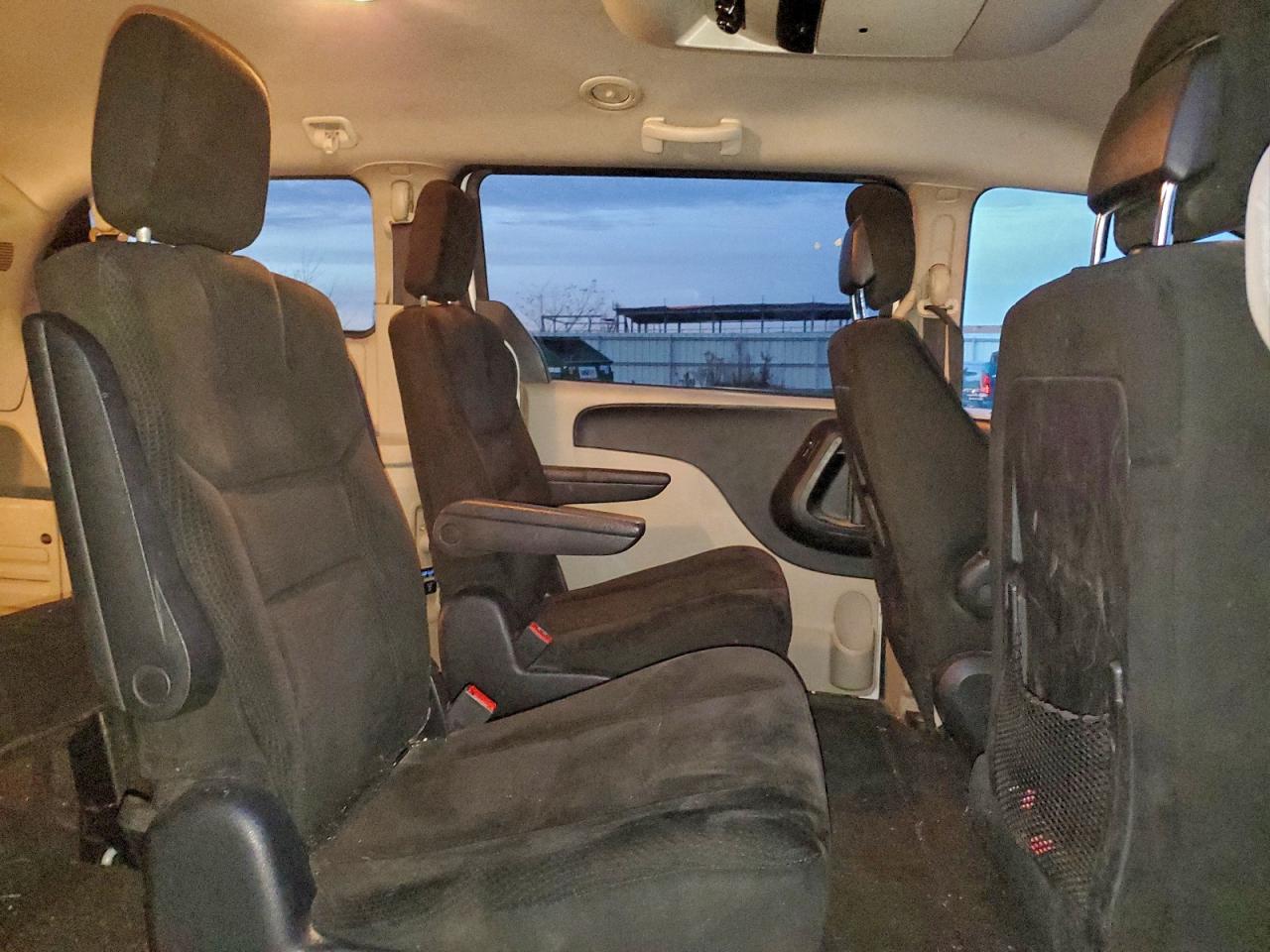 2015 Dodge Grand Caravan Sxt VIN: 2C4RDGCG3FR744932 Lot: 94108415