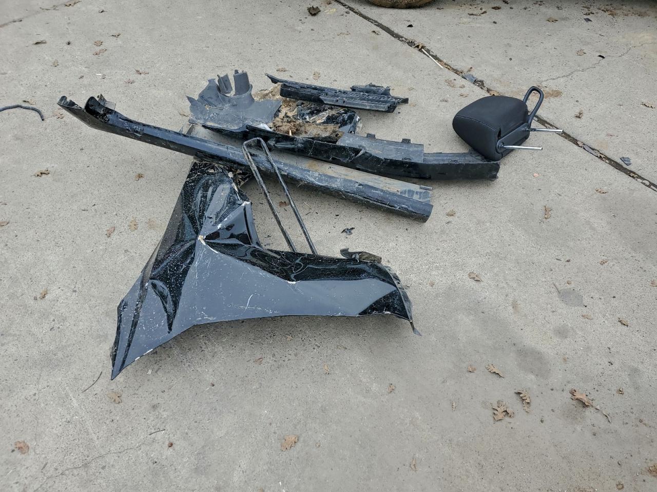 2018 Dodge Challenger Sxt VIN: 2C3CDZAG8JH131860 Lot: 93993755