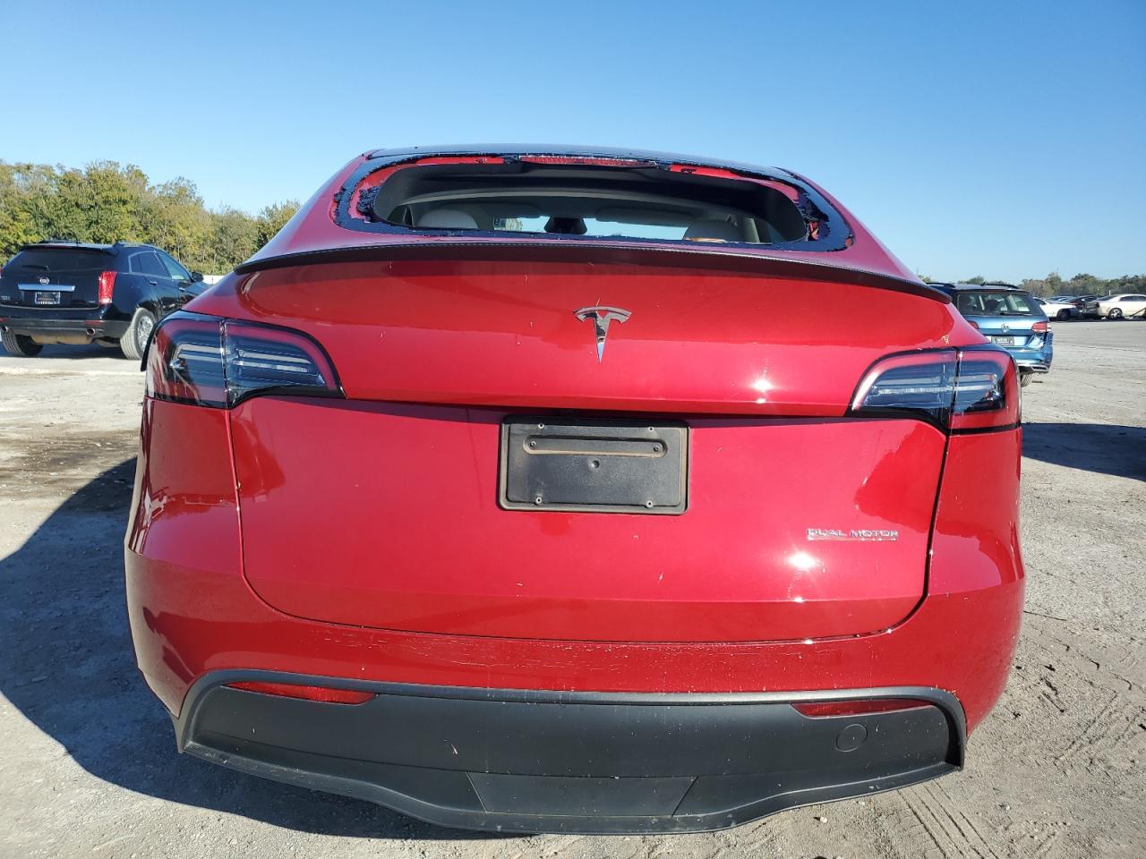 2023 Tesla Model Y VIN: 7SAYGDEFXPF909302 Lot: 90908805