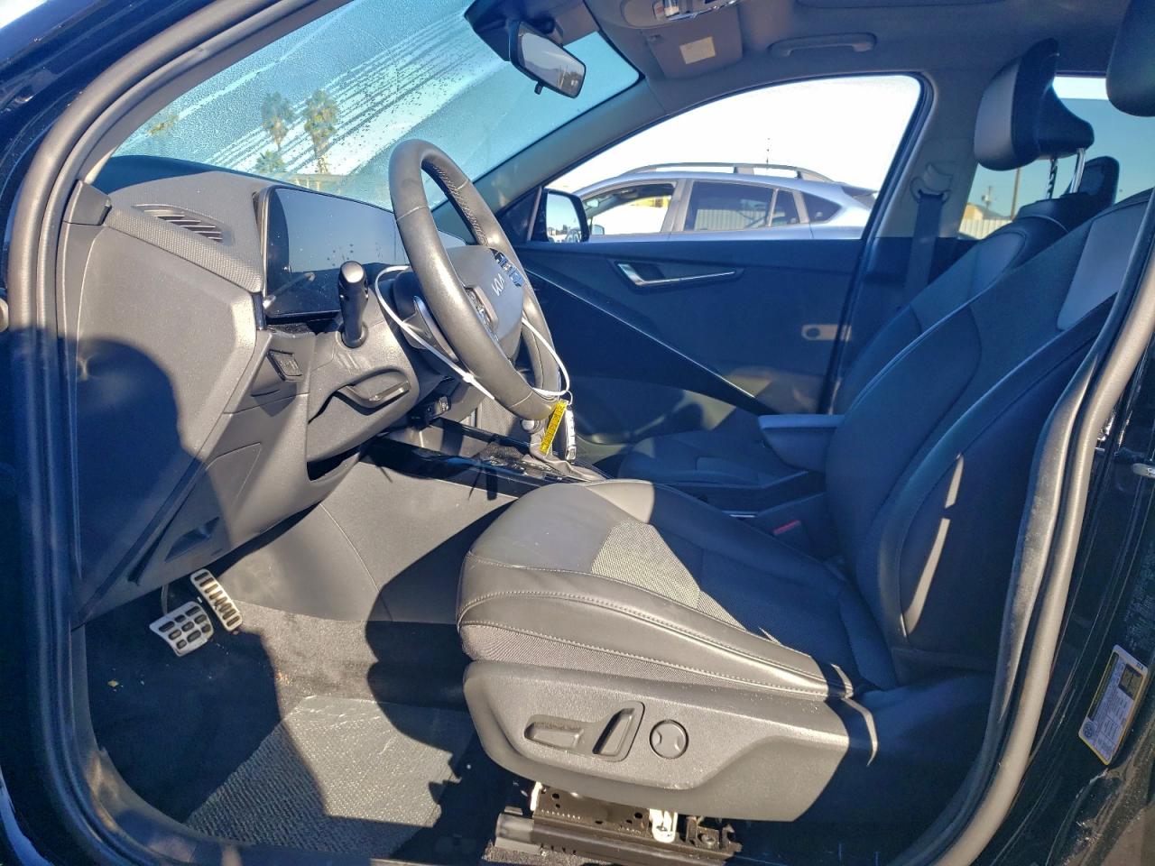 2024 Kia Niro Ex VIN: KNDCR3LEXR5152122 Lot: 94106625