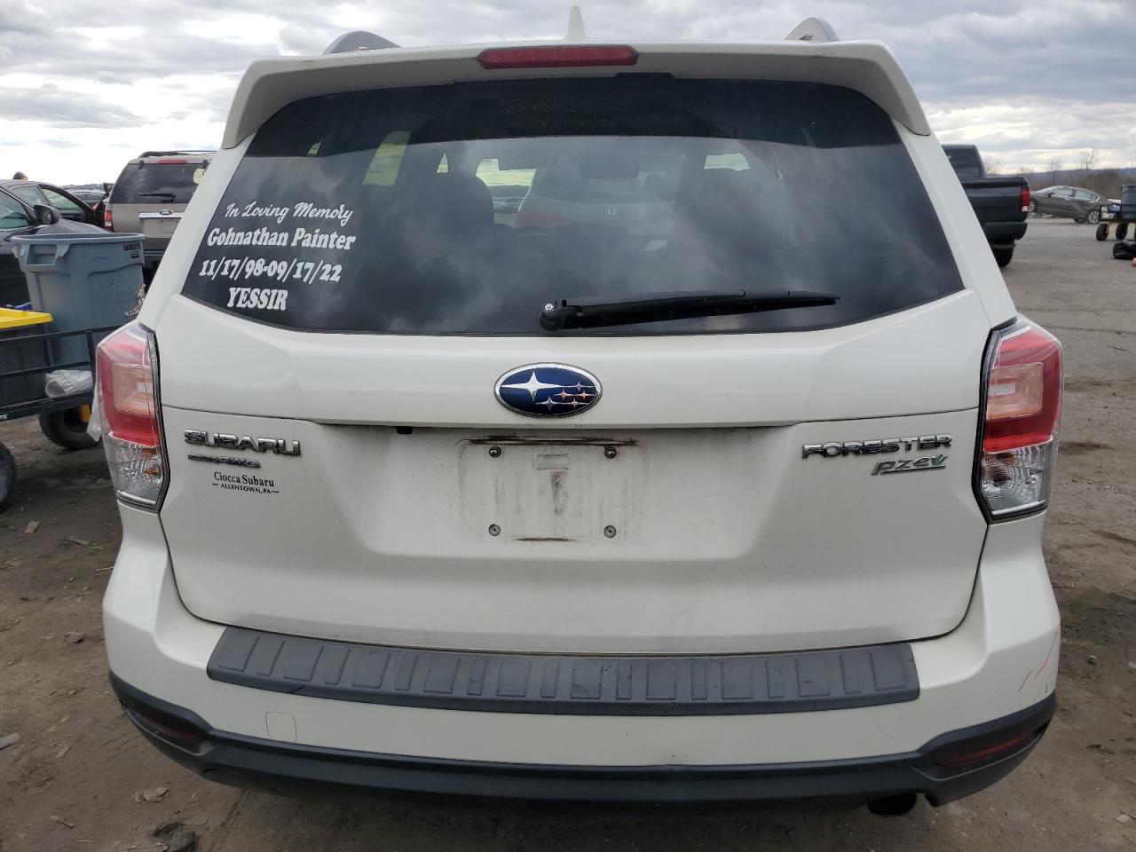 2017 Subaru Forester 2.5I Touring VIN: JF2SJATC1HH532910 Lot: 92628155