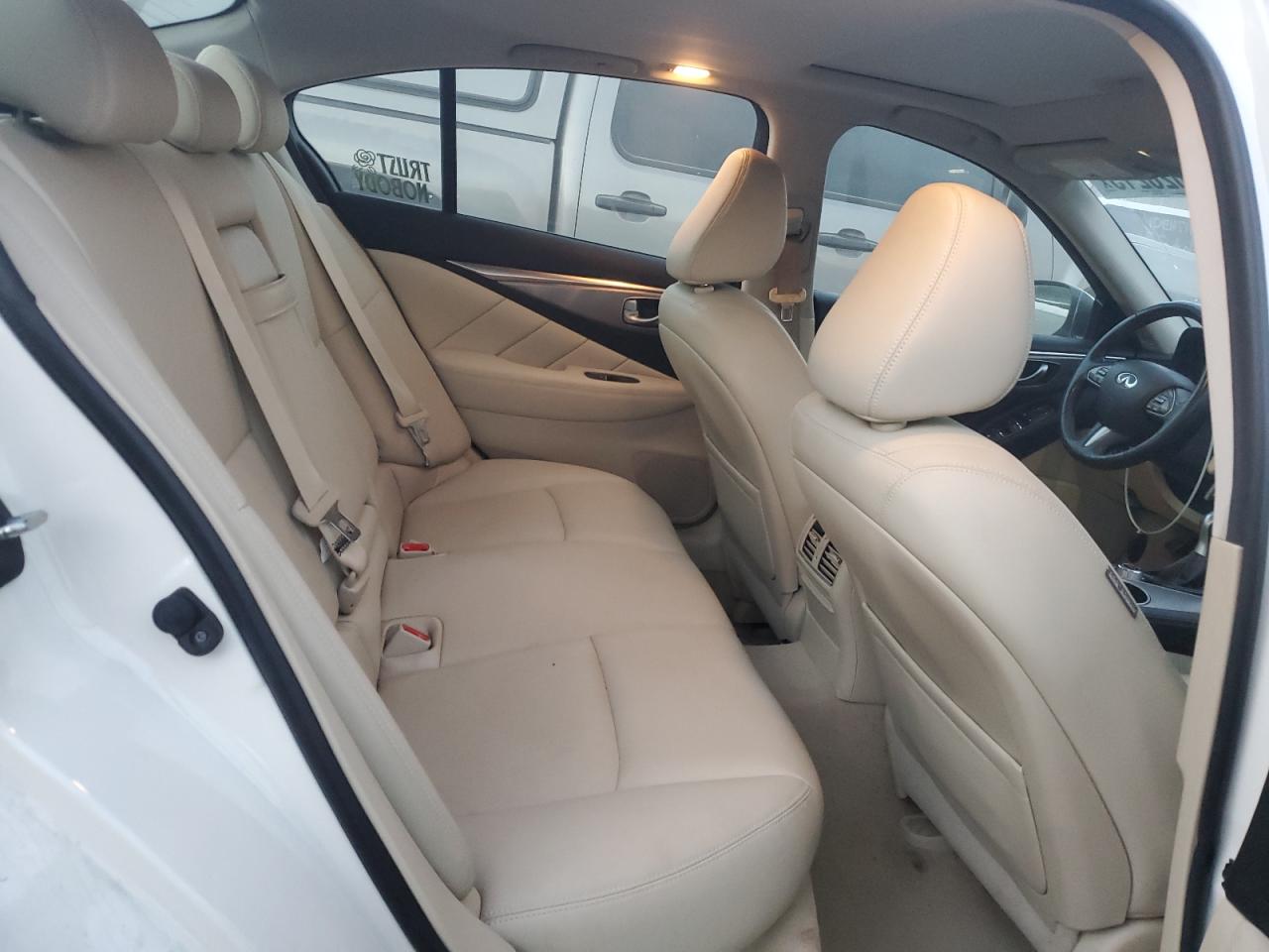 2016 Infiniti Q50 Base VIN: JN1CV7AR9GM251139 Lot: 92028215