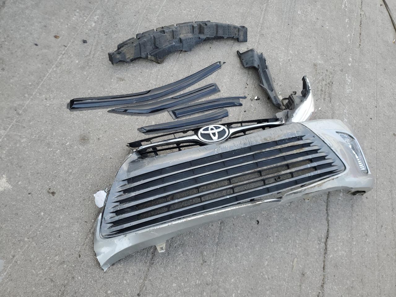 2017 Toyota Camry Le VIN: 4T1BF1FK8HU307454 Lot: 93701725