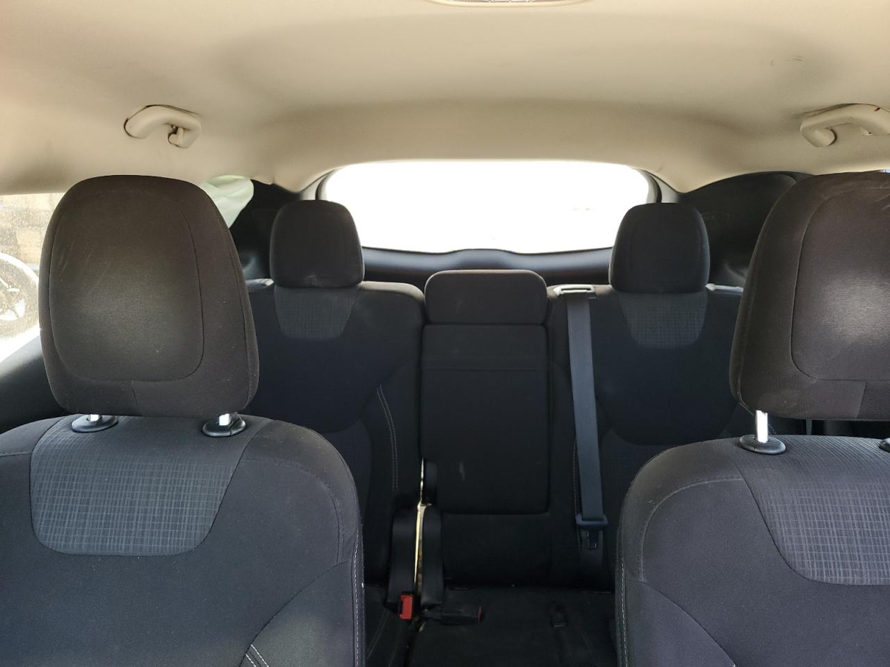 2015 Jeep Cherokee Latitude VIN: 1C4PJMCB6FW593093 Lot: 91699485