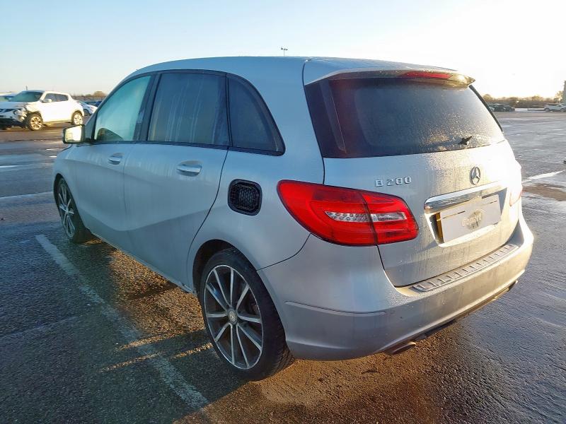 2013 MERCEDES-BENZ B CLASS B200 CDI BLUEEFFICIENCY SPORT 5DR AUTO