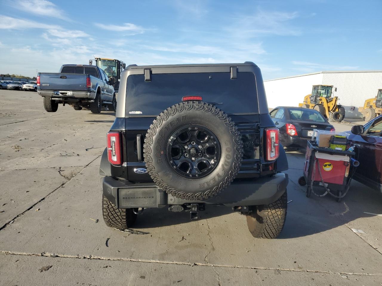 2023 Ford Bronco Base VIN: 1FMEE5DP0PLA86782 Lot: 92255265