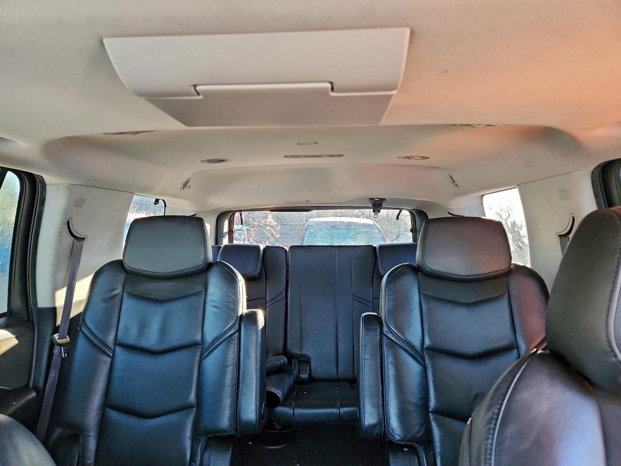 2017 Cadillac Escalade Premium Luxury VIN: 1GYS4CKJ8HR227393 Lot: 93673395