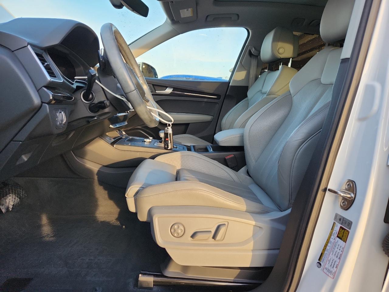 2018 Audi Q5 Premium Plus VIN: WA1BNAFY6J2090784 Lot: 92465595