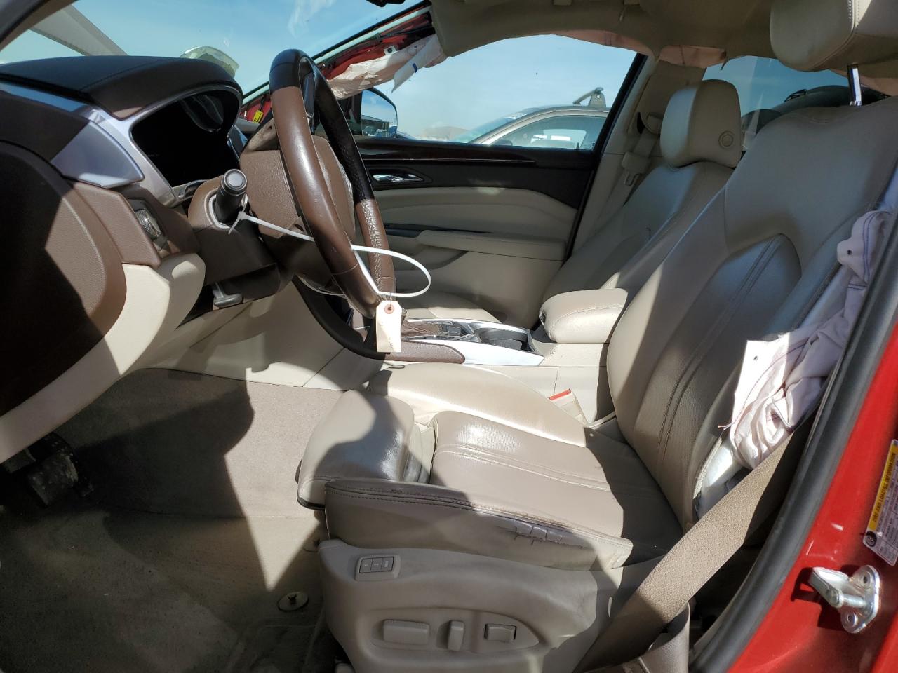 2014 Cadillac Srx Performance Collection VIN: 3GYFNFE37ES525763 Lot: 92170795