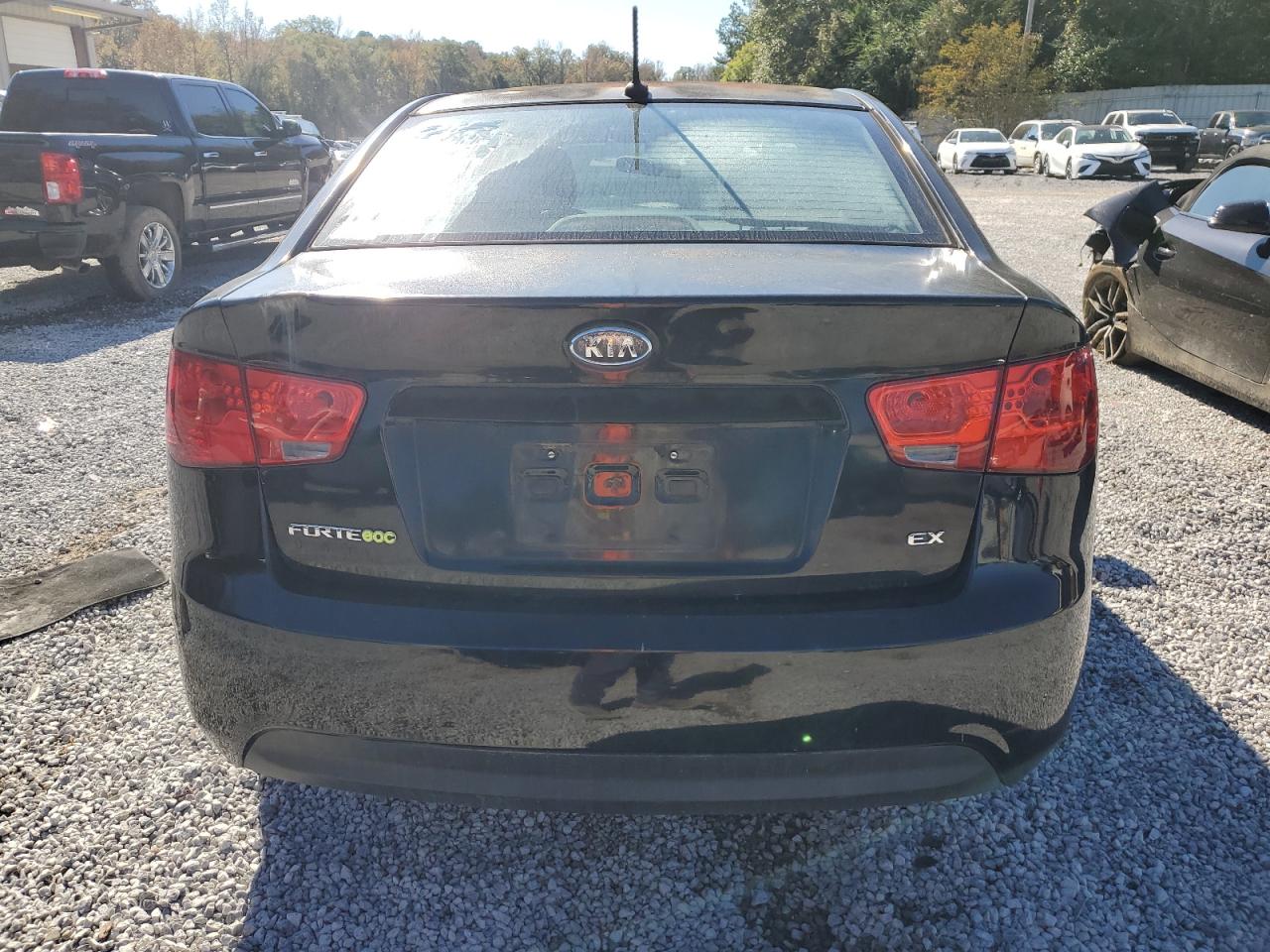 2011 Kia Forte Ex VIN: KNAFU4A2XB5382899 Lot: 90801745