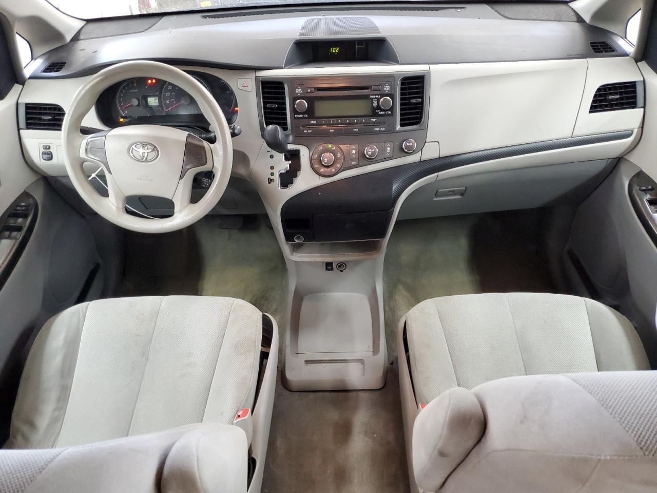 2013 Toyota Sienna VIN: 5TDZK3DC1DS383506 Lot: 93483675