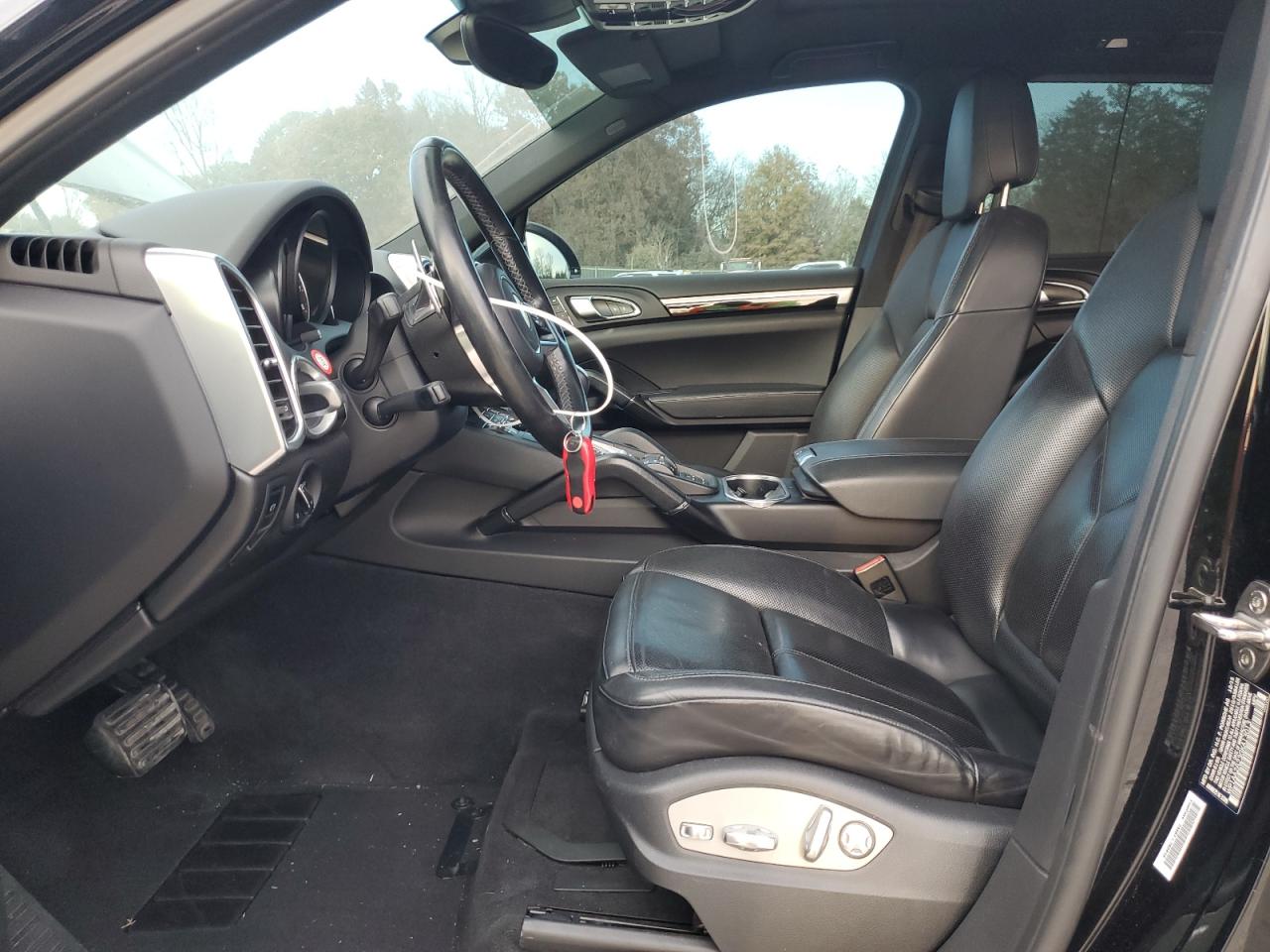 2016 Porsche Cayenne VIN: WP1AA2A23GKA13013 Lot: 92613845