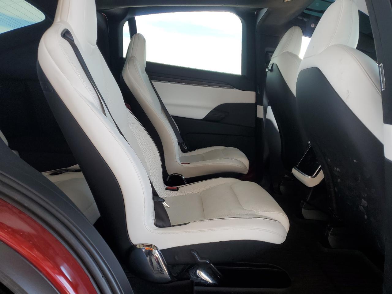 2023 Tesla Model X VIN: 7SAXCBE61PF402459 Lot: 90737695