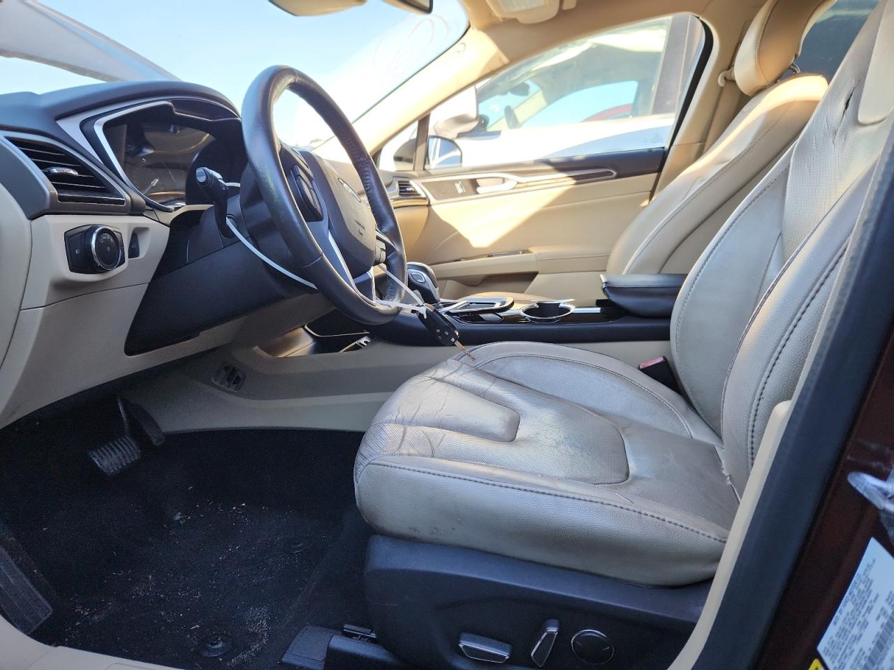 2015 Ford Fusion Se VIN: 3FA6P0HDXFR102143 Lot: 90934625