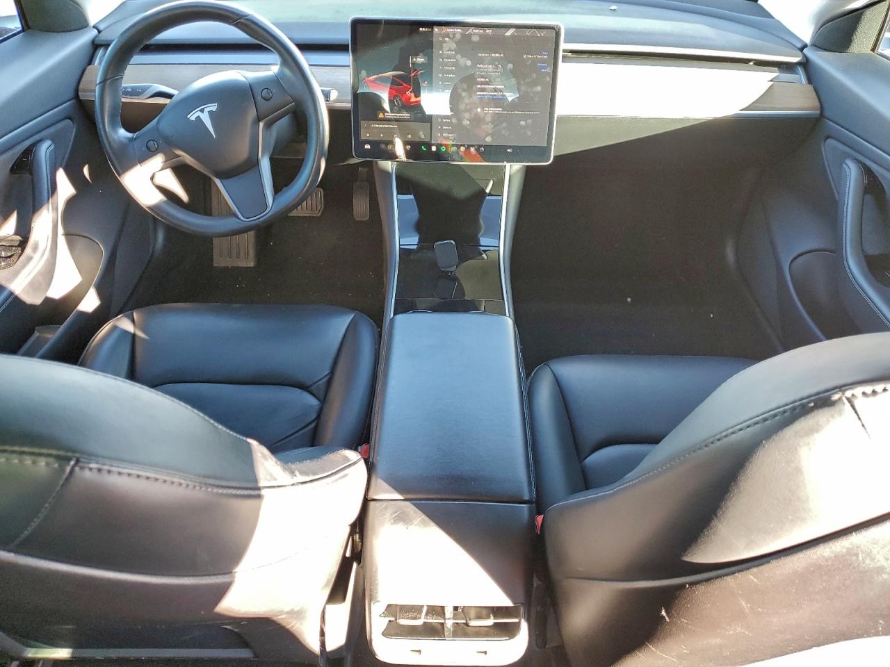 2019 Tesla Model 3 VIN: 5YJ3E1EB8KF198958 Lot: 94281405