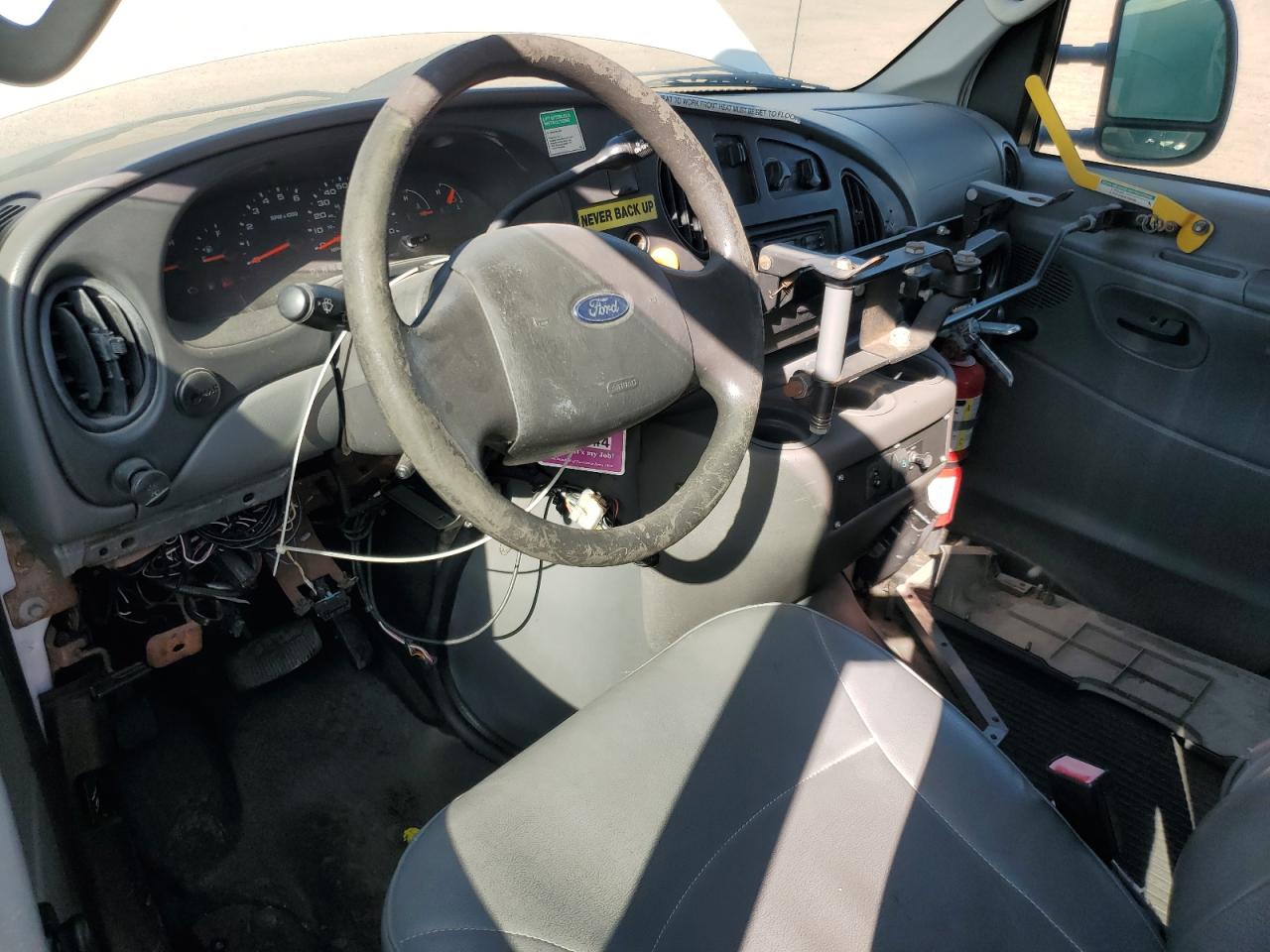 2008 Ford Econoline - Bus VIN: 1FTSS34L58DA13064 Lot: 92270055