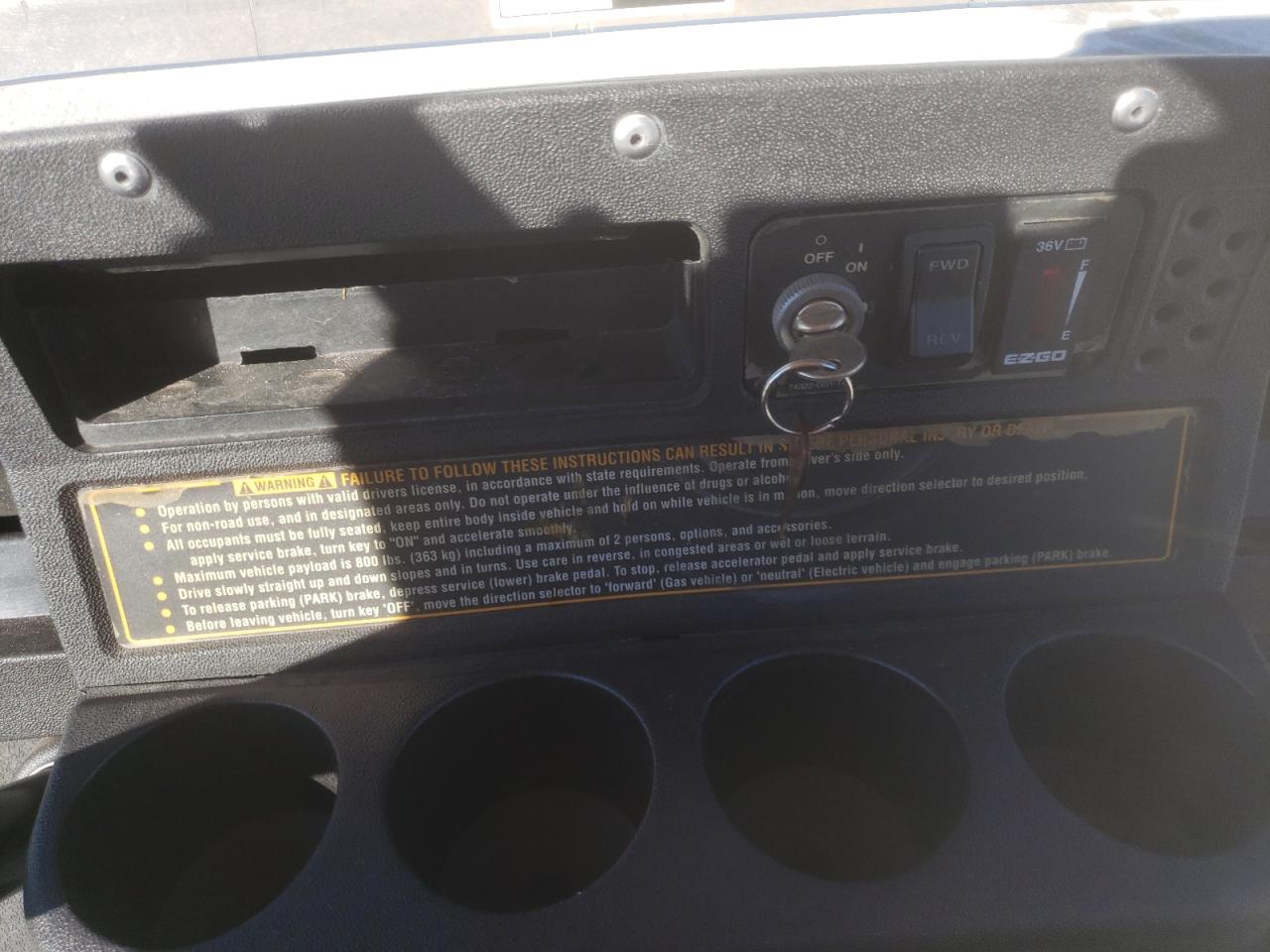 2006 E-Z-Go Golf Cart VIN: 00000000002470392 Lot: 93684125