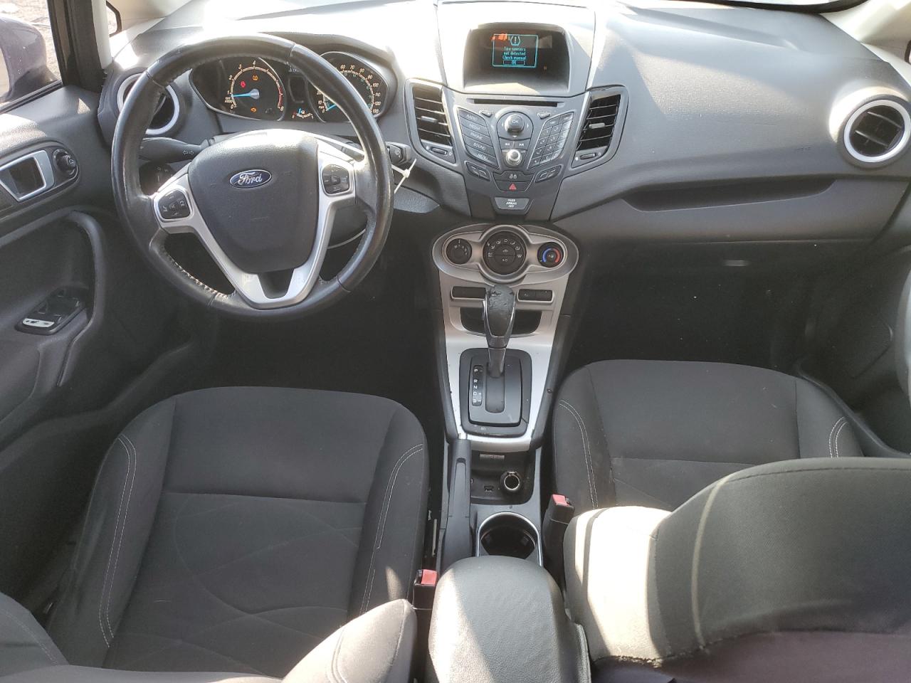 2015 Ford Fiesta Se VIN: 3FADP4BJ2FM105161 Lot: 91822885