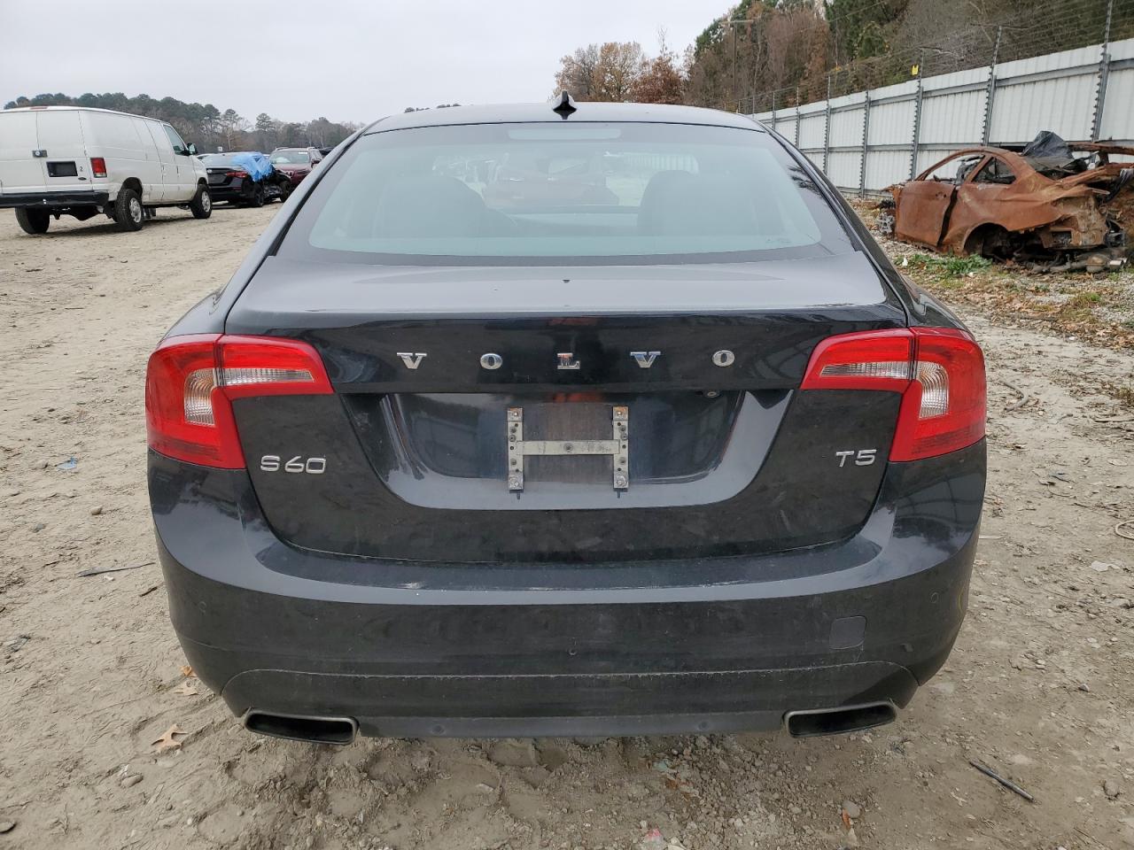 2015 Volvo S60 Premier VIN: YV126MFK9F2341606 Lot: 93180165